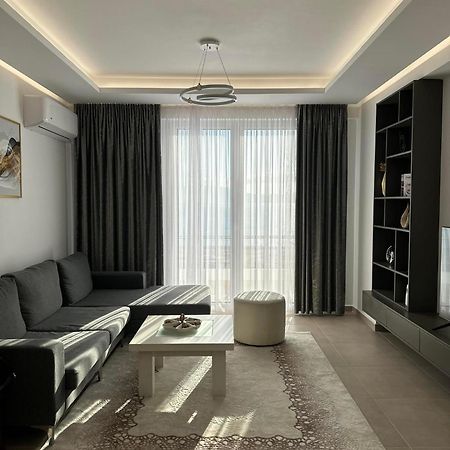 Sea View Apartment Luxury فلورا المظهر الخارجي الصورة