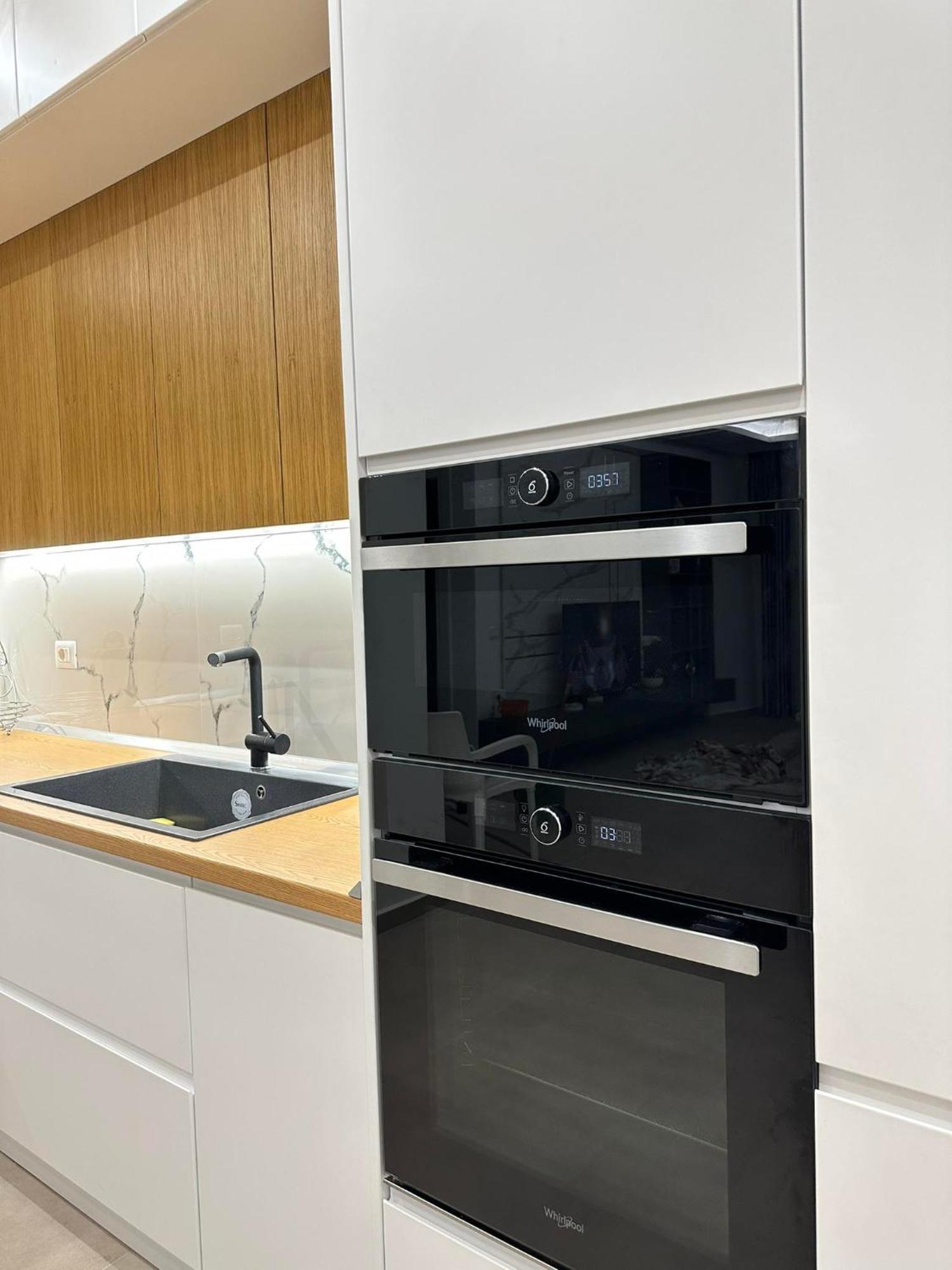Sea View Apartment Luxury فلورا المظهر الخارجي الصورة