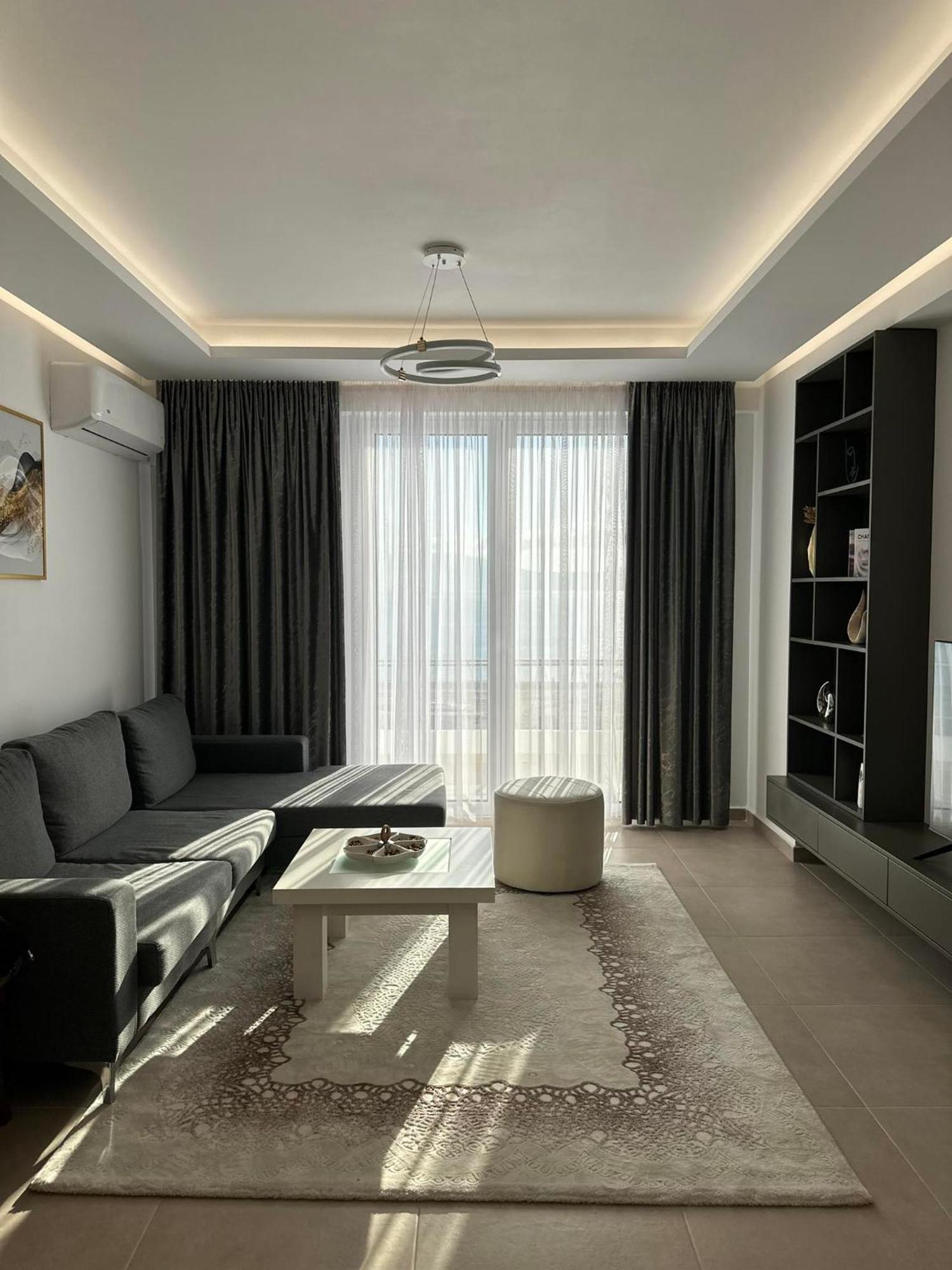 Sea View Apartment Luxury فلورا المظهر الخارجي الصورة