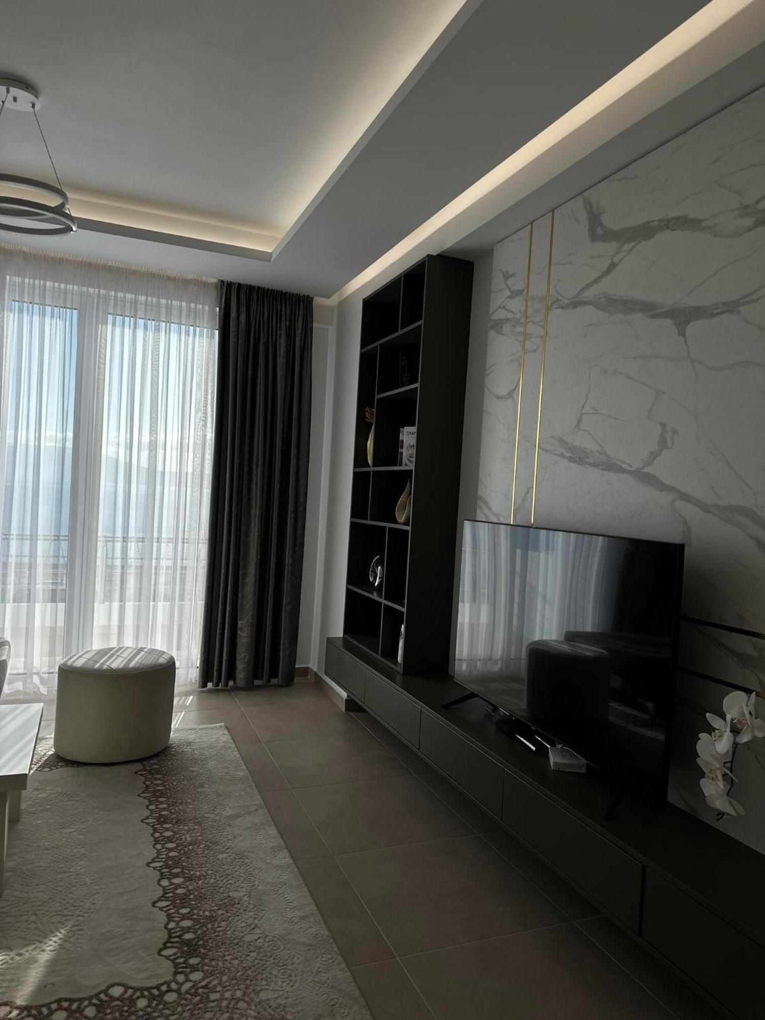Sea View Apartment Luxury فلورا المظهر الخارجي الصورة
