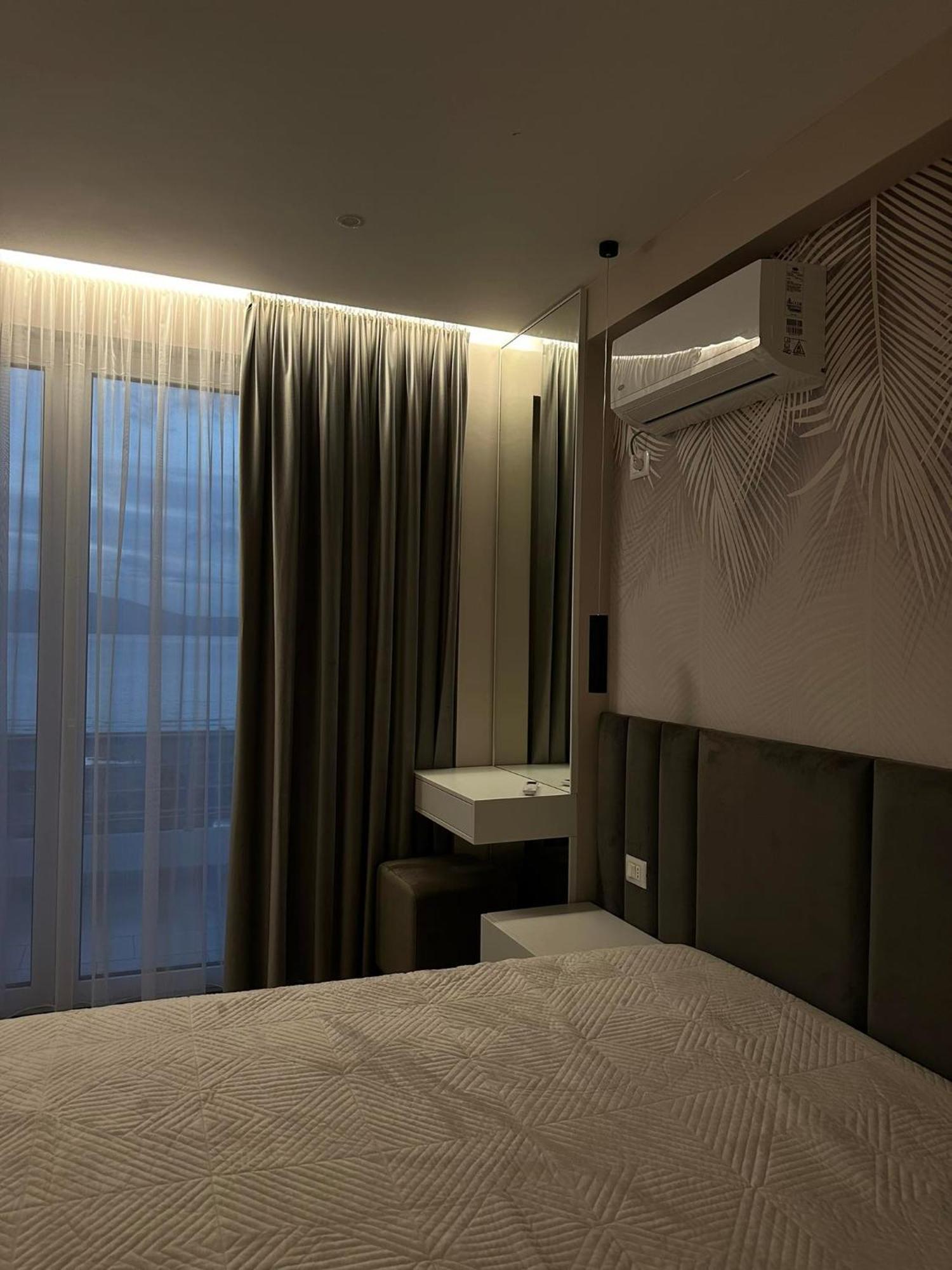 Sea View Apartment Luxury فلورا المظهر الخارجي الصورة